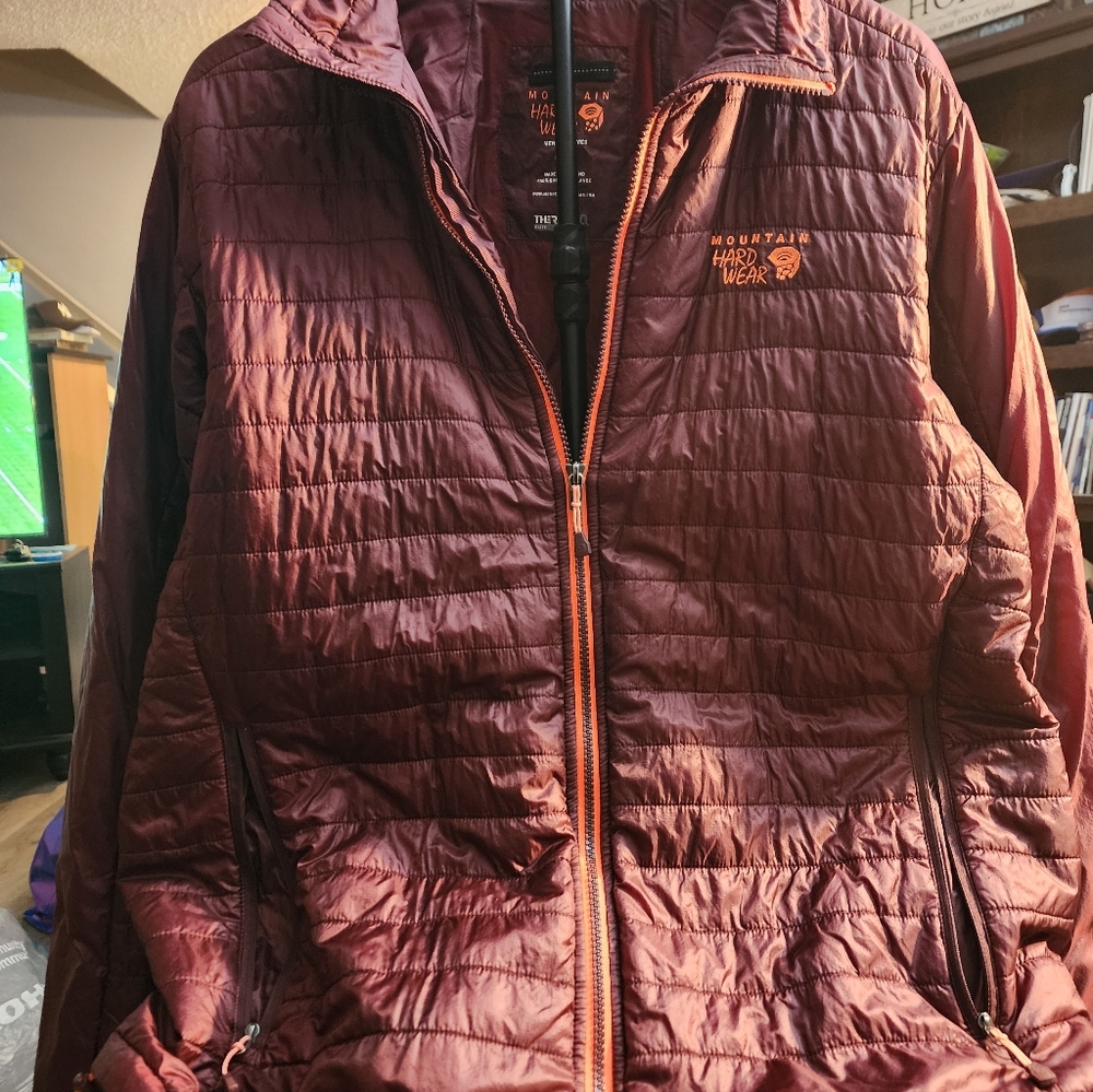 Mountain Hardwear Deep Red  Jacket Mens L